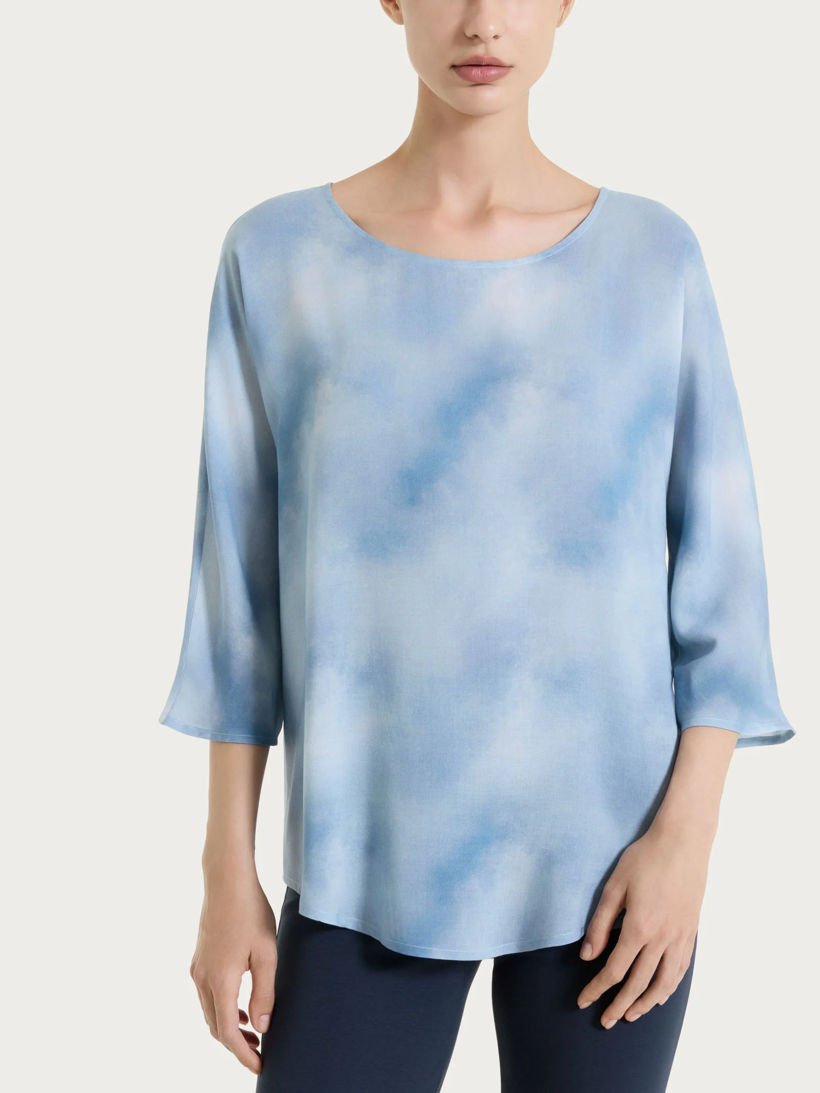 Blusa con manica 3/4 e fantasia in EcoSeta - Fant. Blue Fog