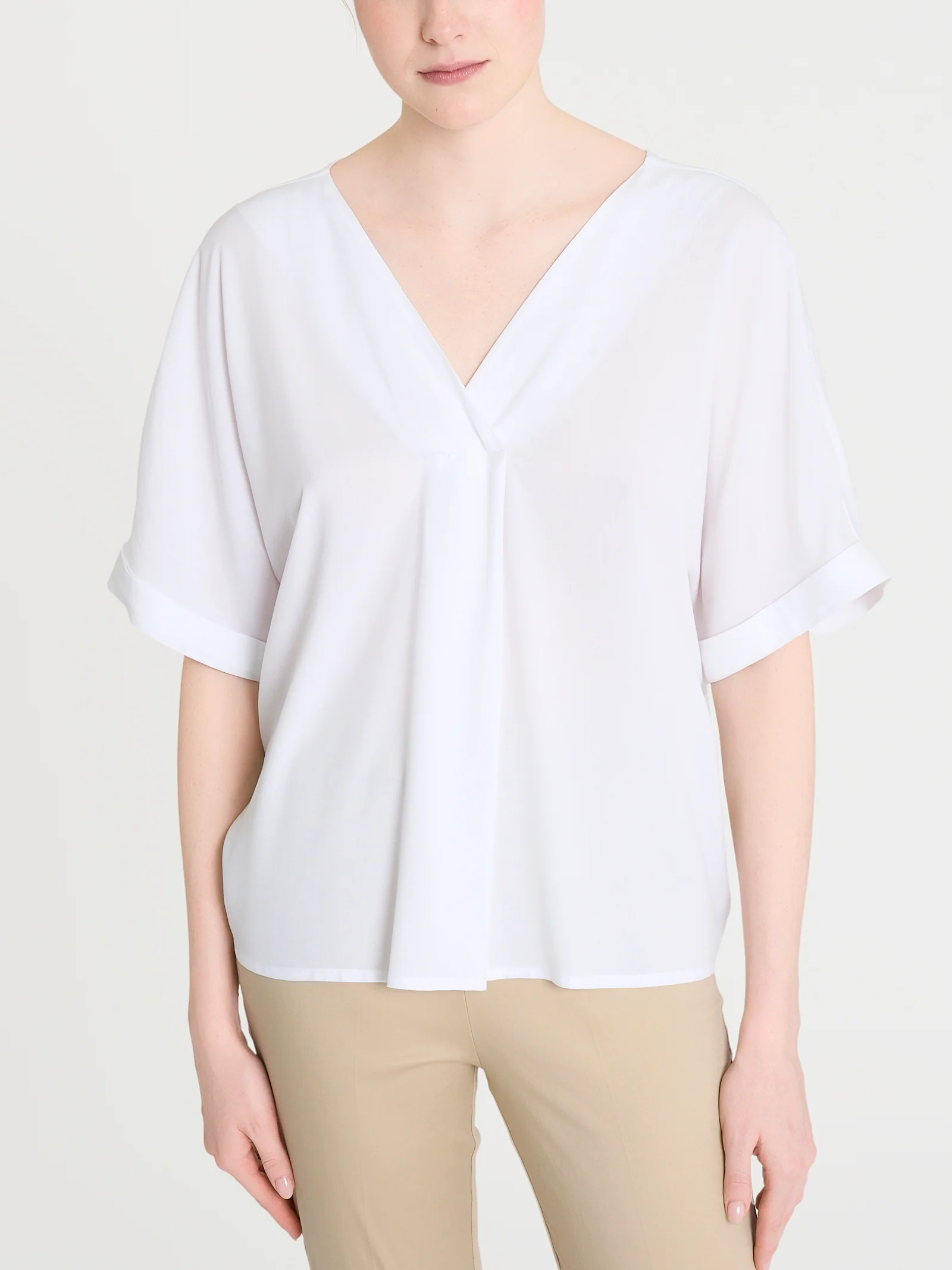 Blusa con scollo a V e manica kimono in Ecoseta - Bianco