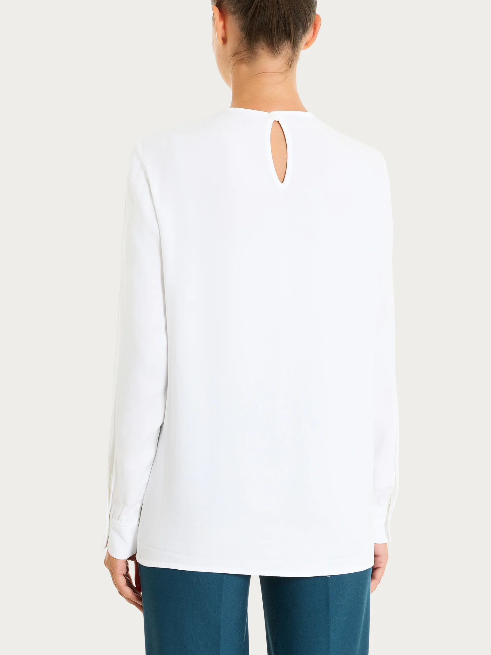 Blusa girocollo in Winter Ecoseta - Bianco - Image 2