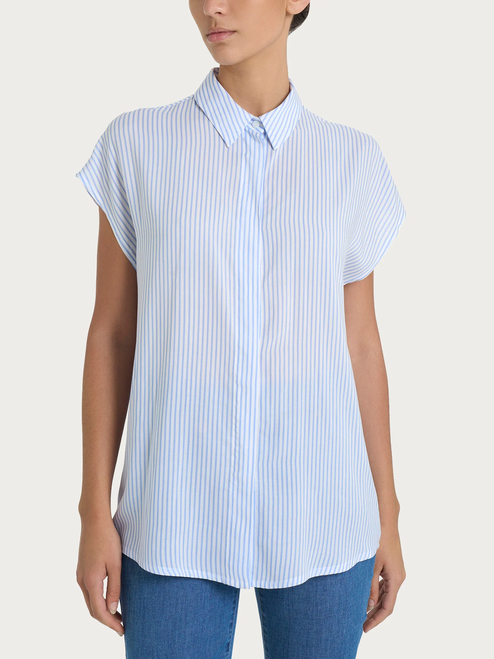 Camicia con stripes e manica corta a kimono in Ecoseta - Fant. Lavender Lustre