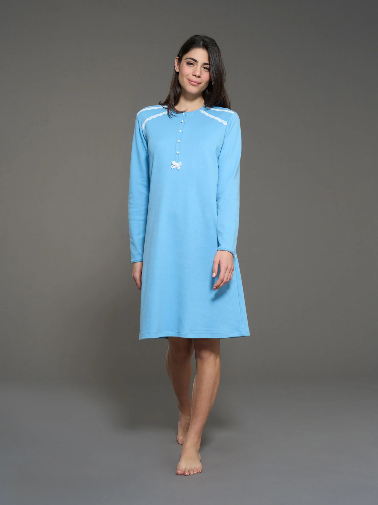 Camicia da notte a serafino in interlock di cotone - Dusk Blue