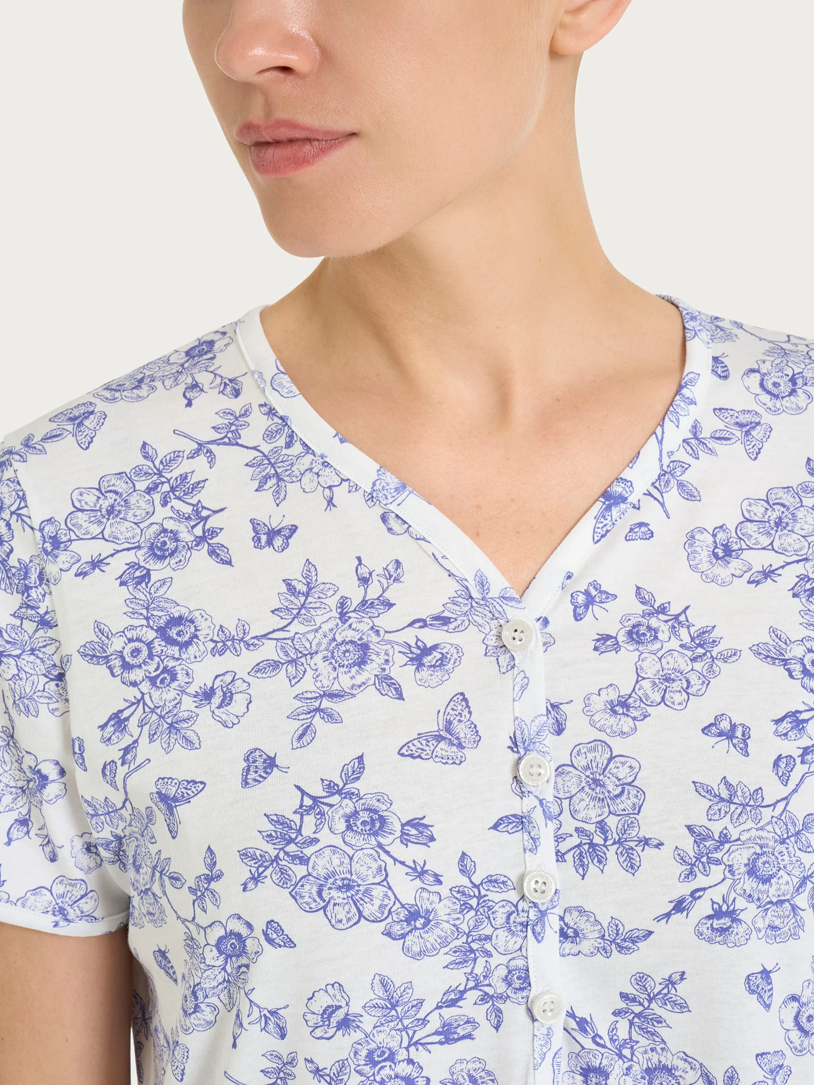 Camicia da notte con collo a serafino in Jersey di cotone 52-56 - Fant.Bianco - Image 3