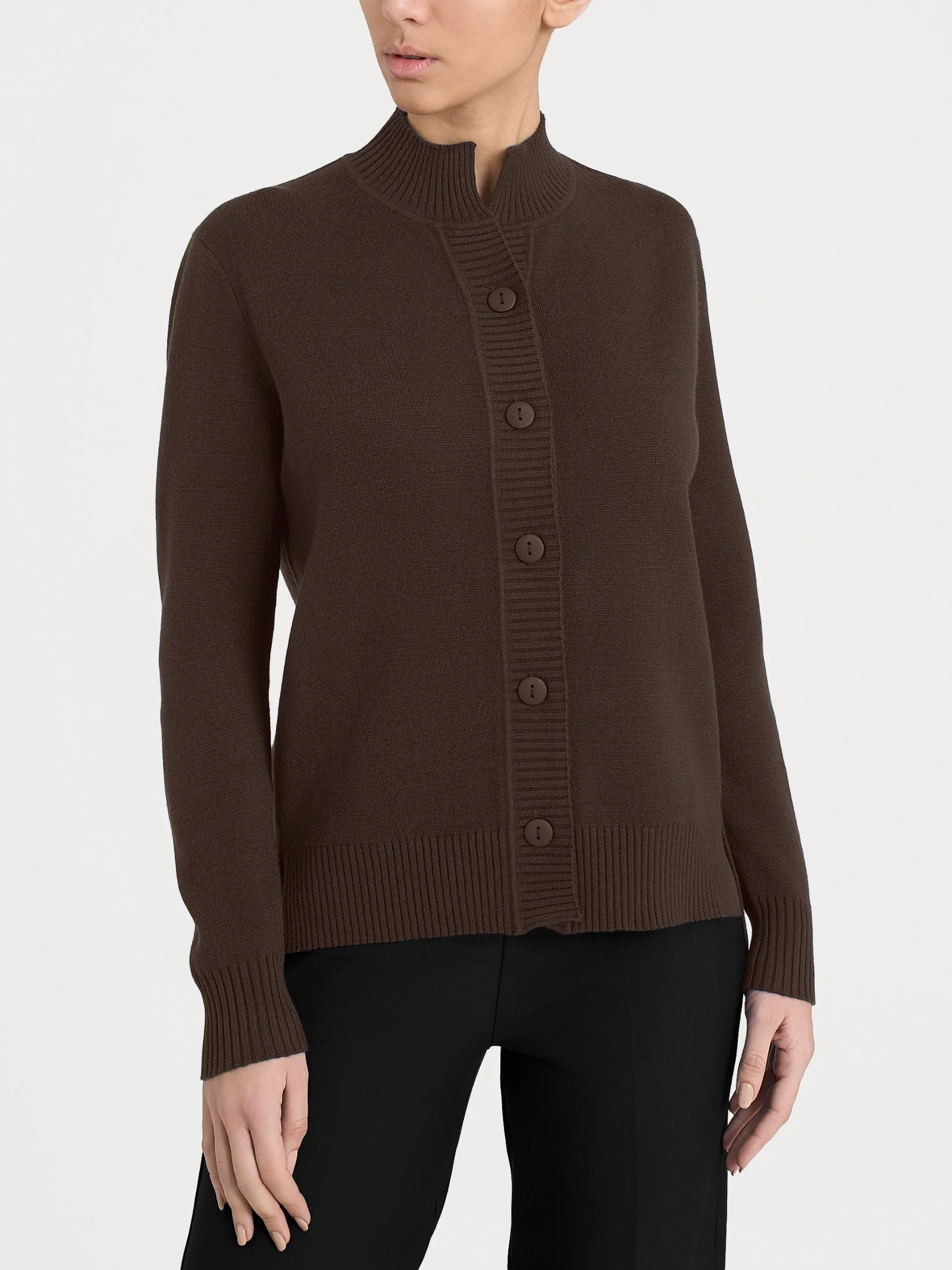 Cardigan asimmetrico con collo alto in Super Soft - Chocolate Torte