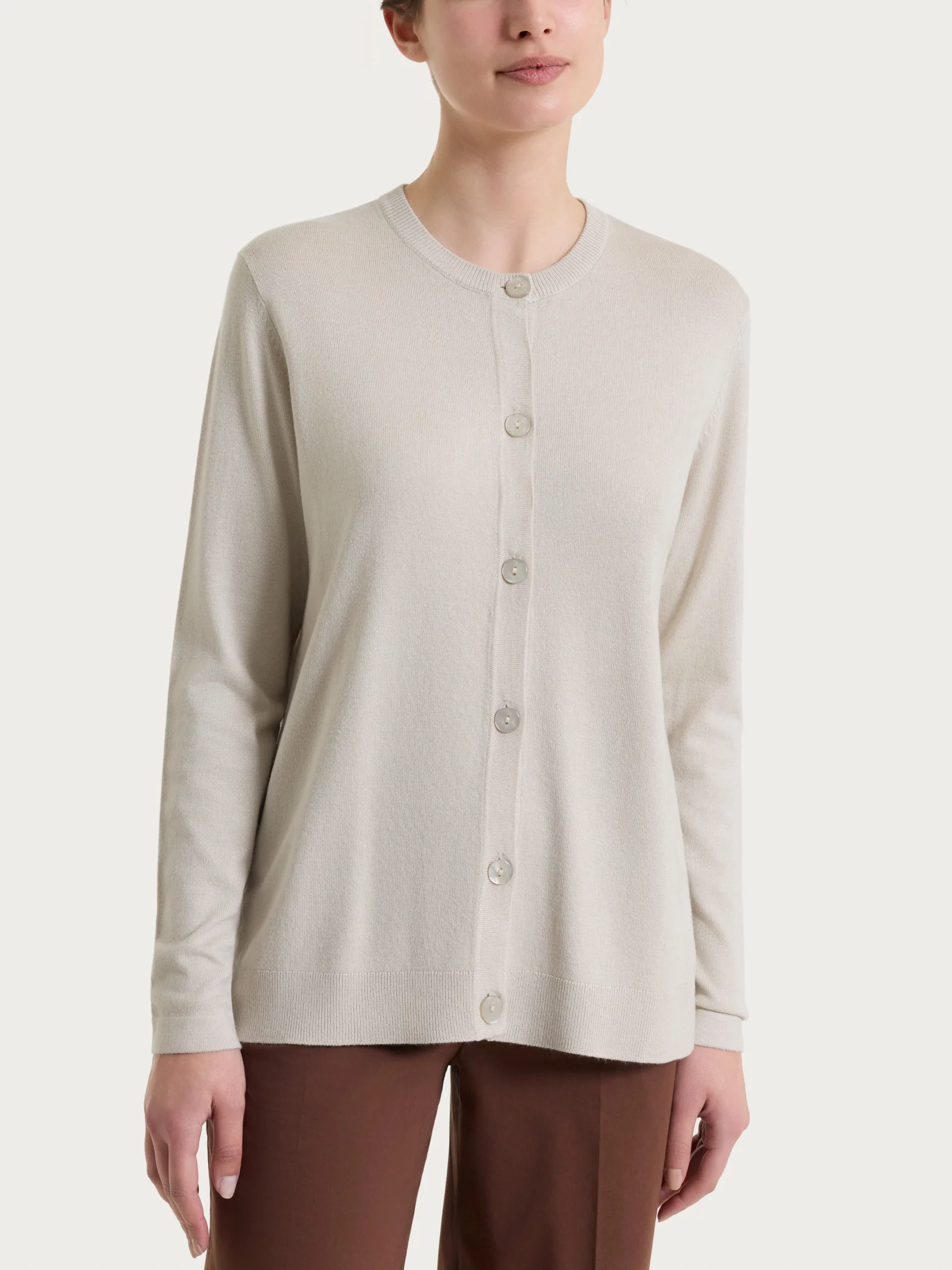 Cardigan con bottoni in Summertime - Champignon