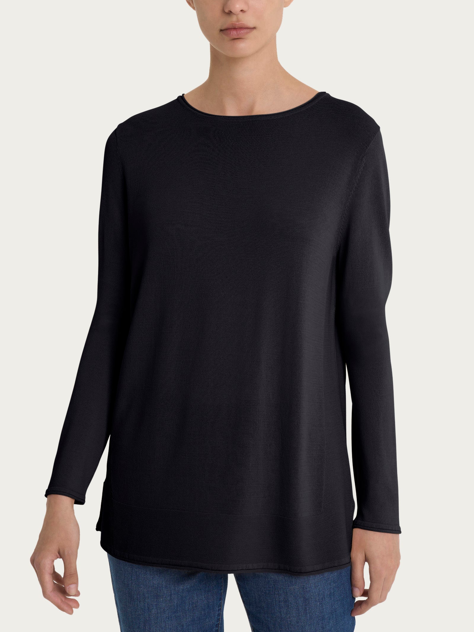 Maglia con collo a barchetta in Crêpe - Nero