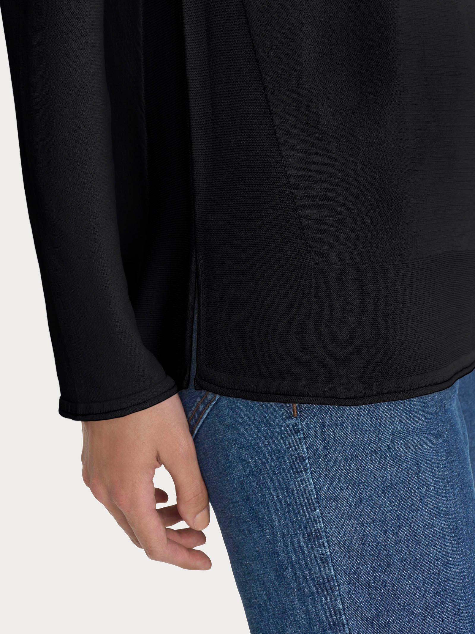 Maglia con collo a barchetta in Crêpe - Nero - Image 3