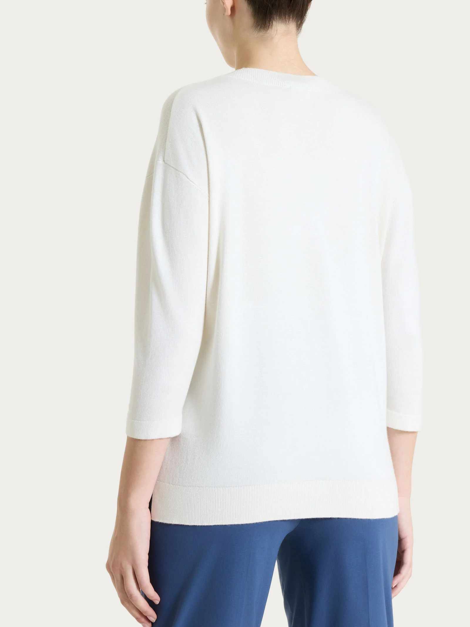 Maglia con scollo a V e con manica 3/4 in Summertime - Avorio - Image 2