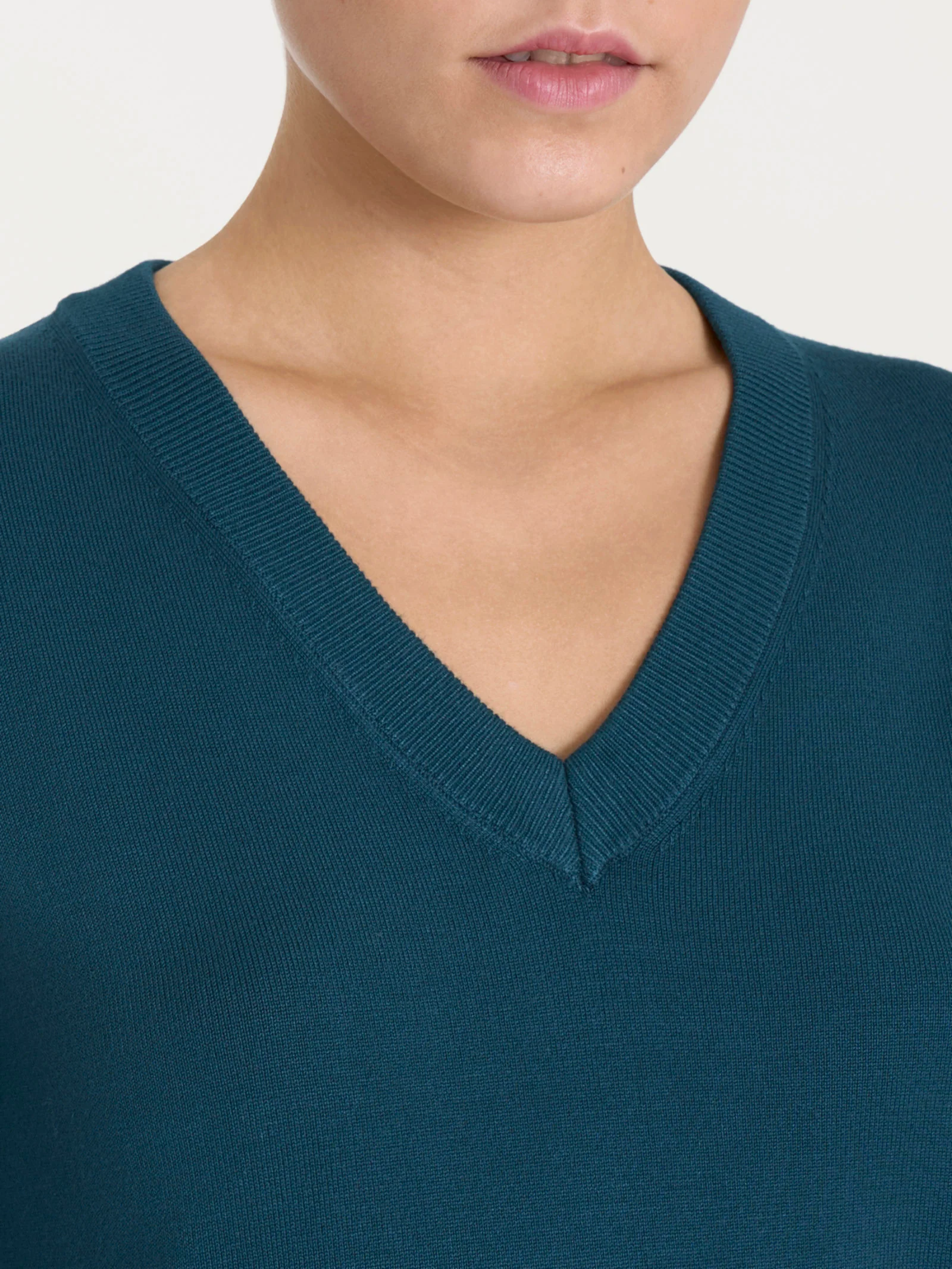 Maglia con scollo a V Four Seasons - Reflecting Pond - Image 3