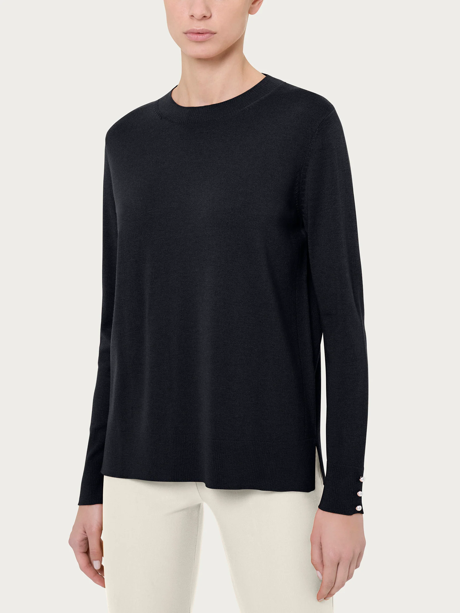 Maglia girocollo con perline in Merino Soft - Nero