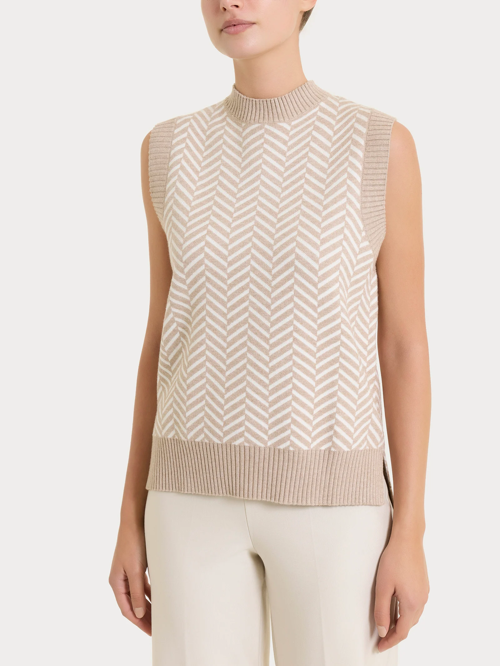 Maglia smanicata con fantasia spigata in Super Soft - Fant.Cammello Mel.