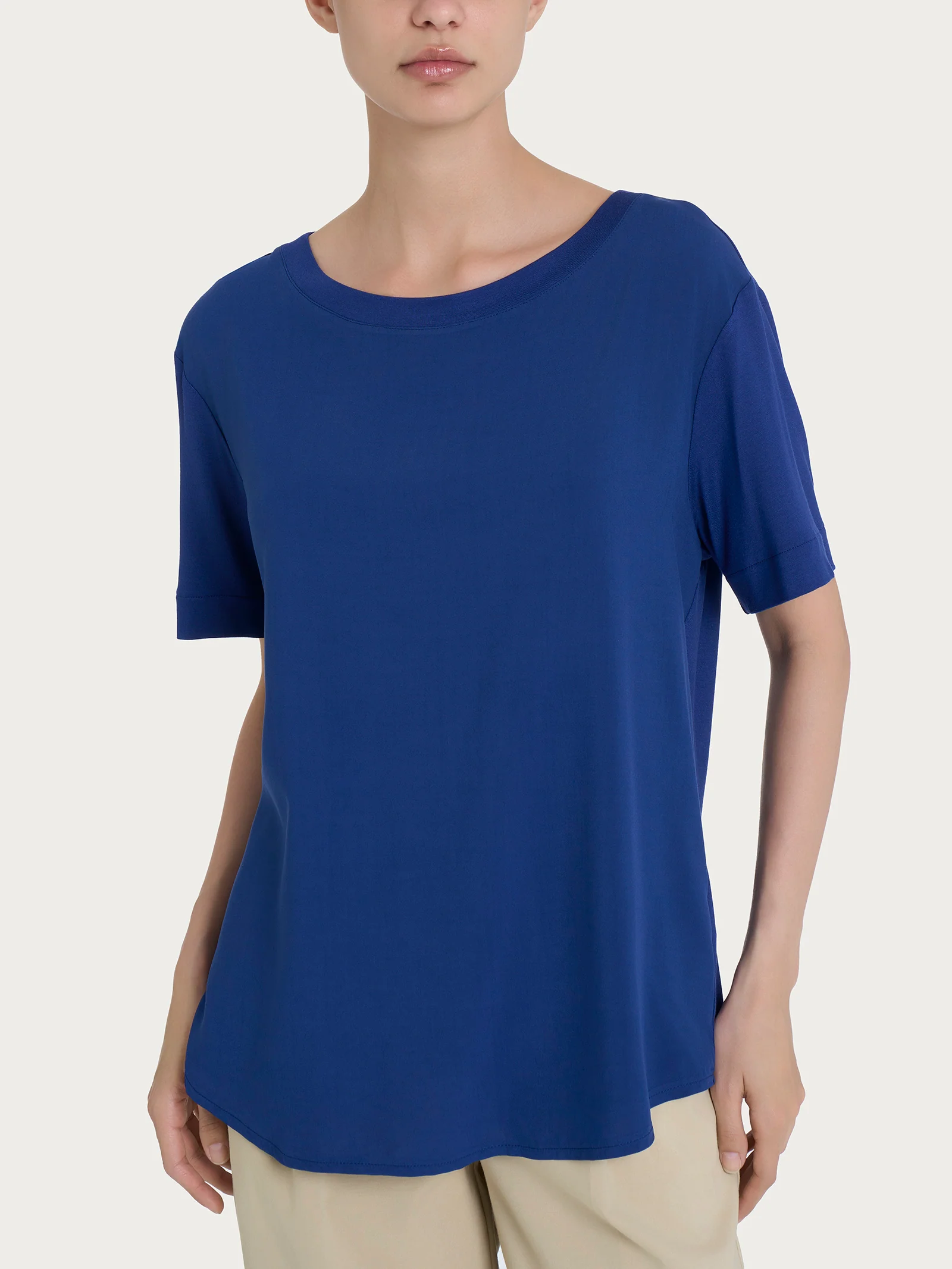 Maglietta con scollo a barchetta in Misto Viscosa - Blueberry