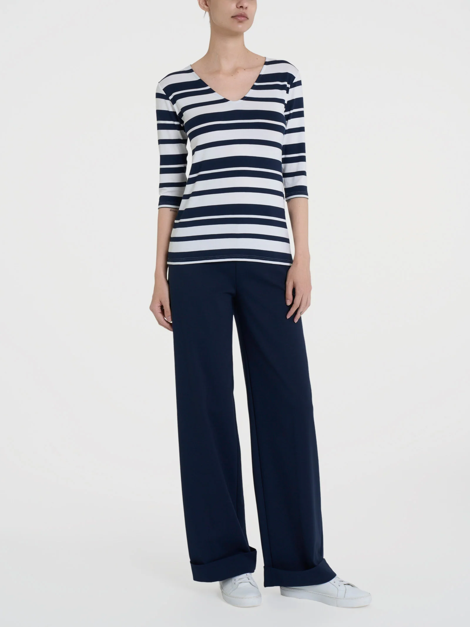 Maglietta con stripes e scollo a V in Viscosa Summer - Fant. Bleu Riga Alternata - Image 4
