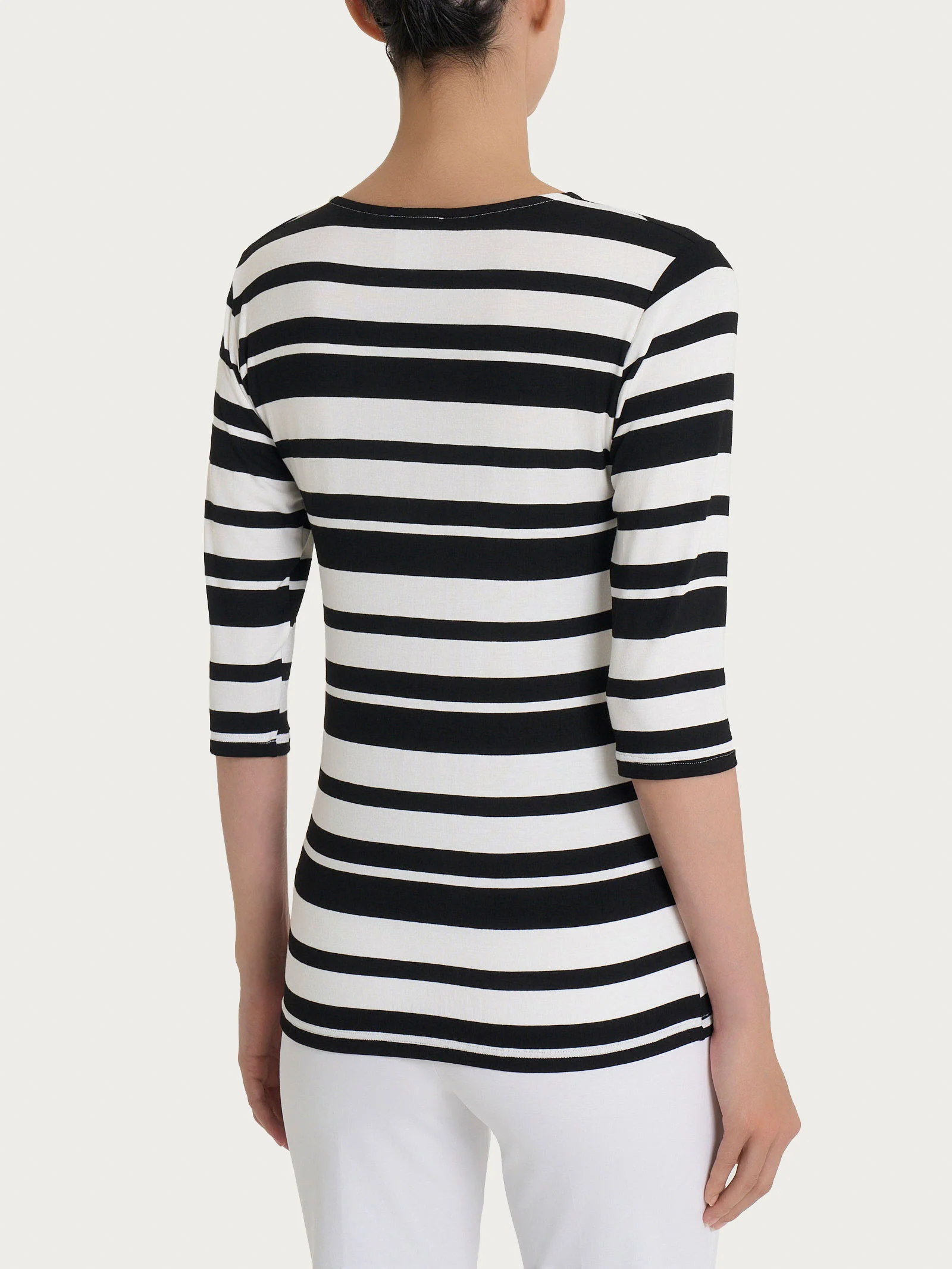 Maglietta con stripes e scollo a V in Viscosa Summer - Fant. Nero Riga Alternata - Image 2