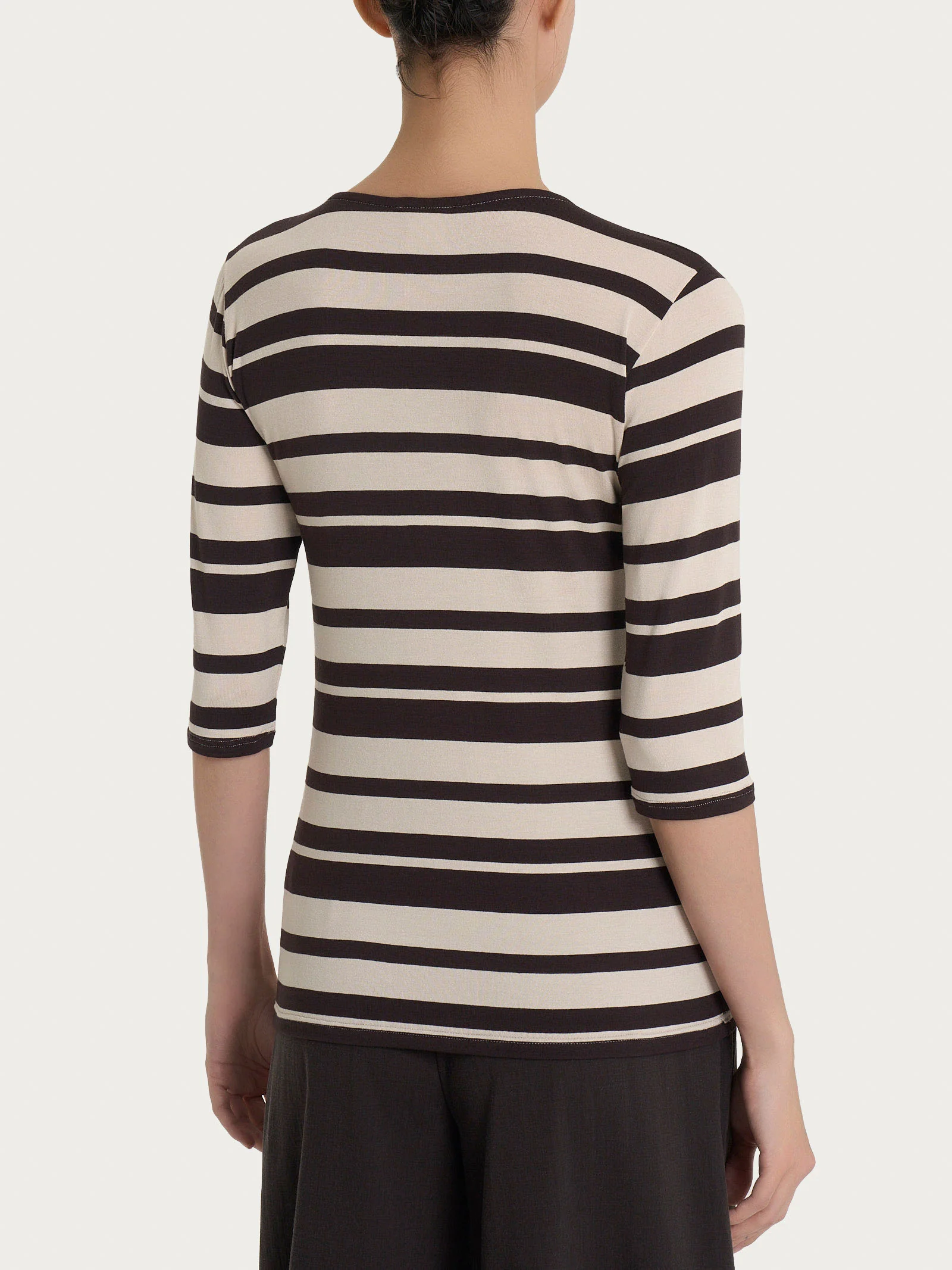 Maglietta con stripes e scollo a V in Viscosa Summer - Fant. Chocolate Torte Riga Alternata - Image 2