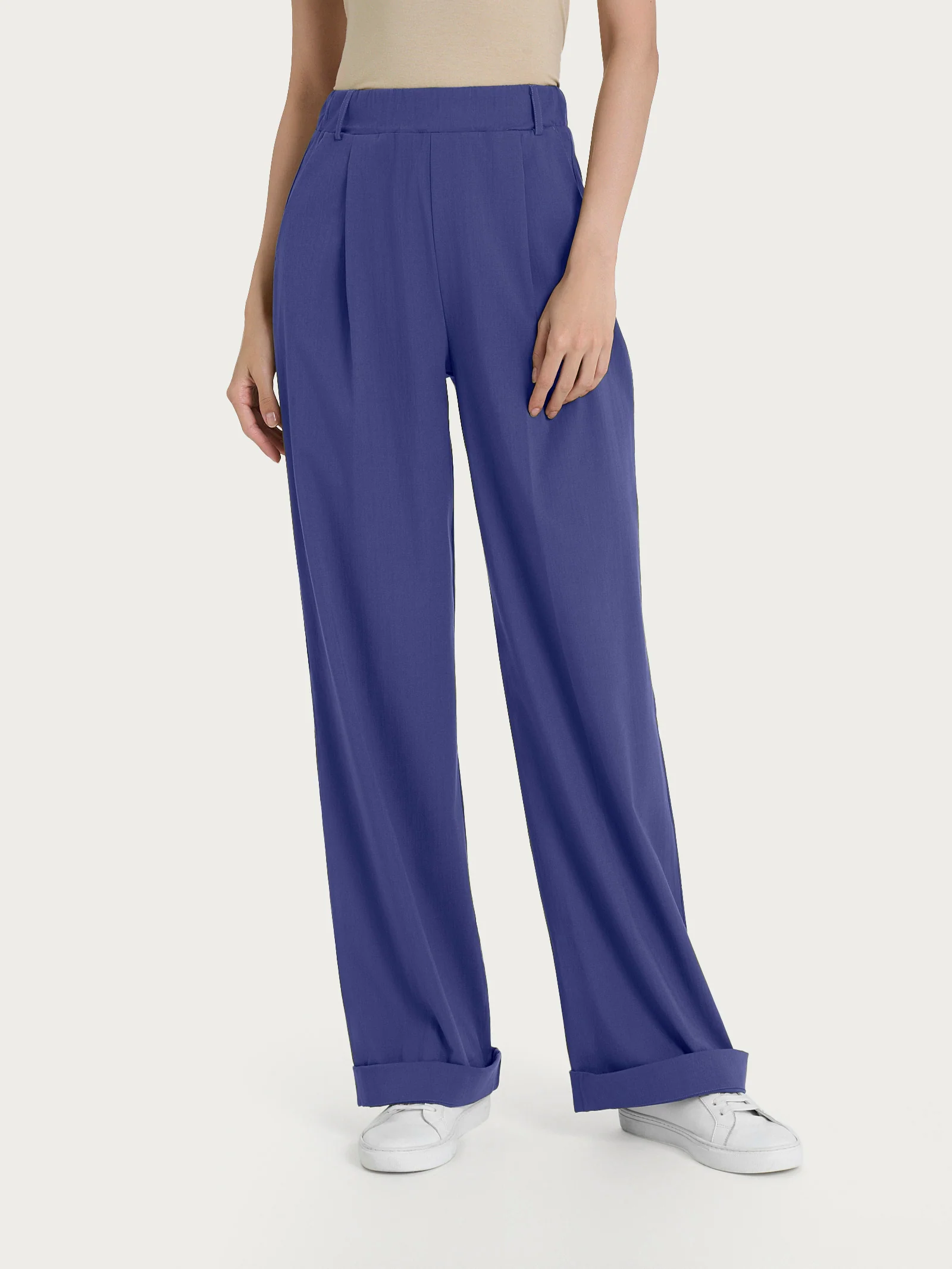 Pantalone ampio con tasche e pinces in Super Natural - Skipper Blue