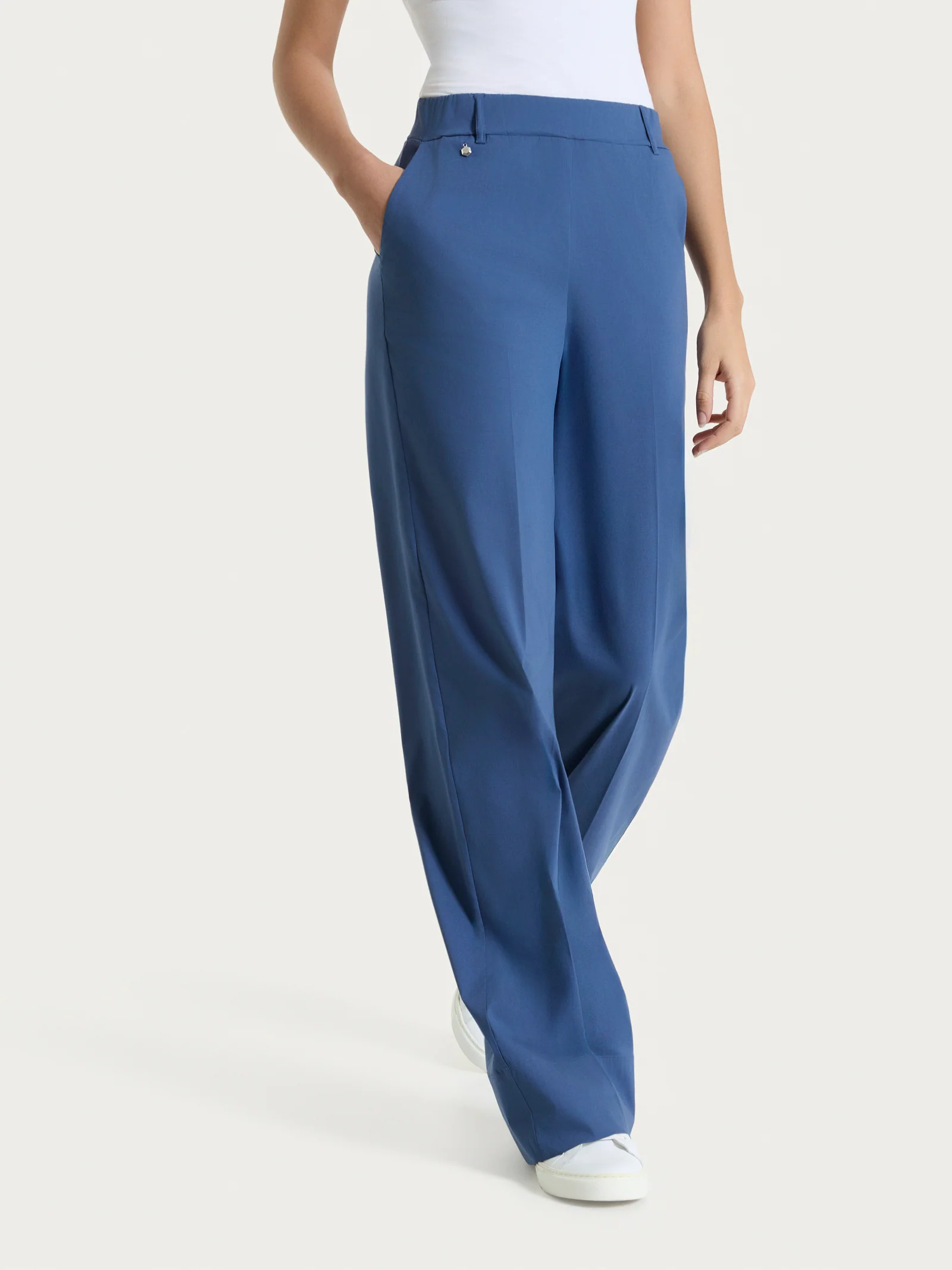 Pantalone ampio con tasche e risvolto in Super Fresh - Oceana