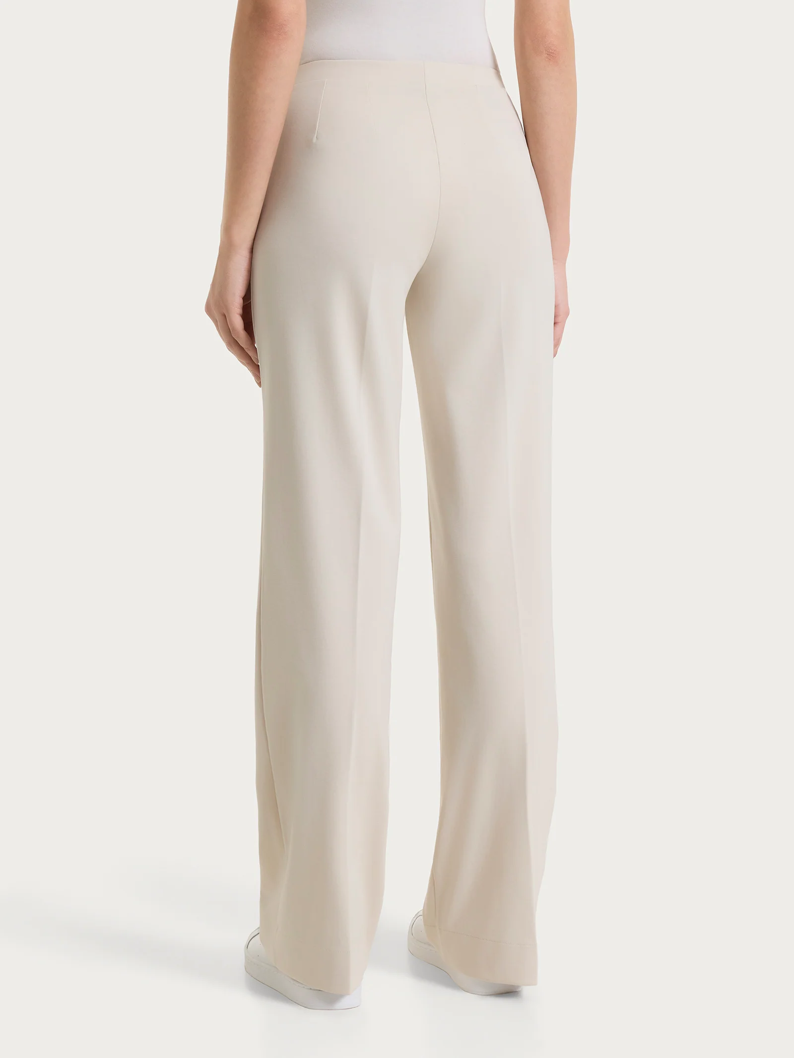 Pantalone ampio in Compact Light - Champignon - Image 2