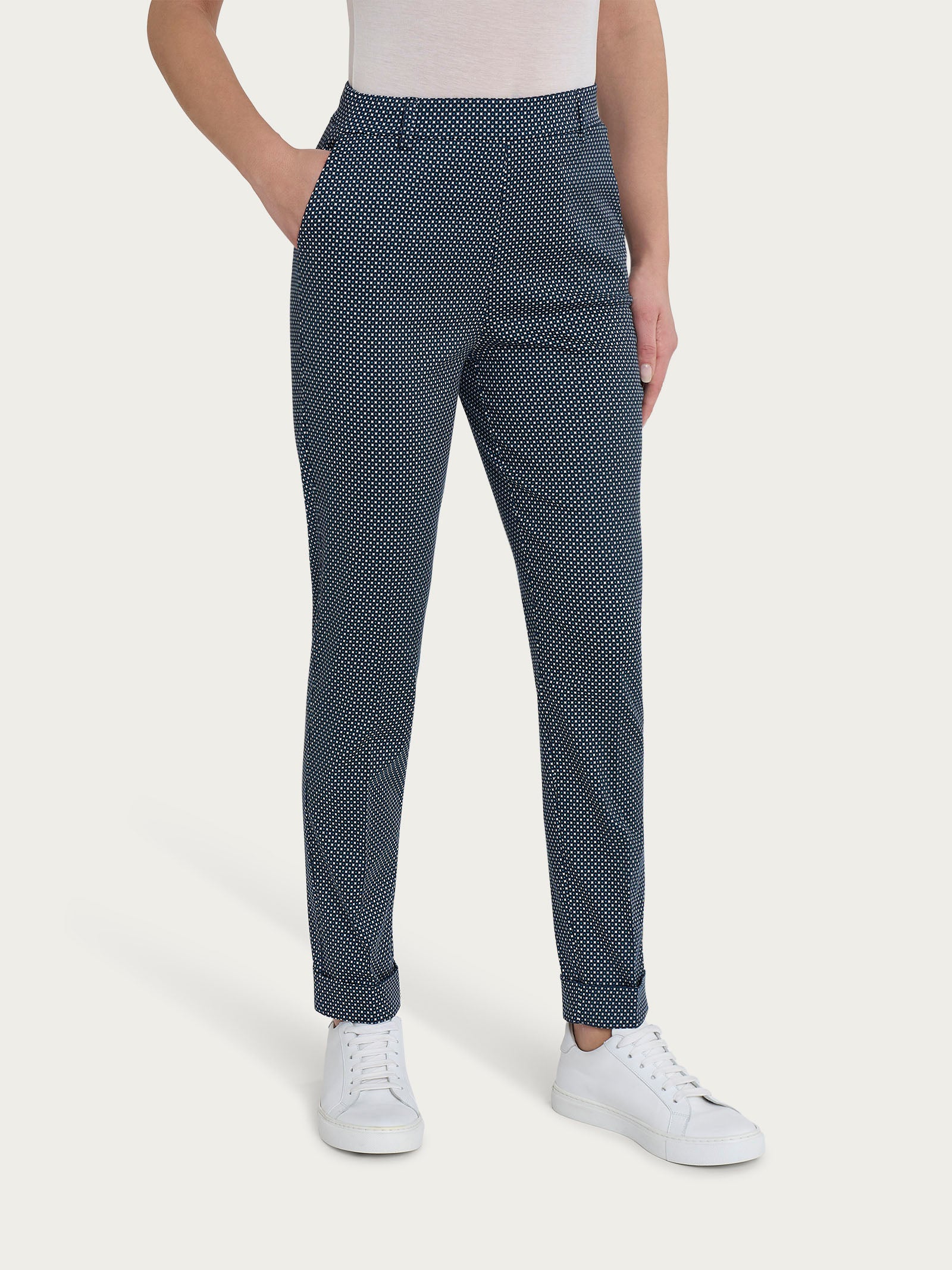 Pantalone chino slim con tasche in Satin Power - Fant. Dawn Blue