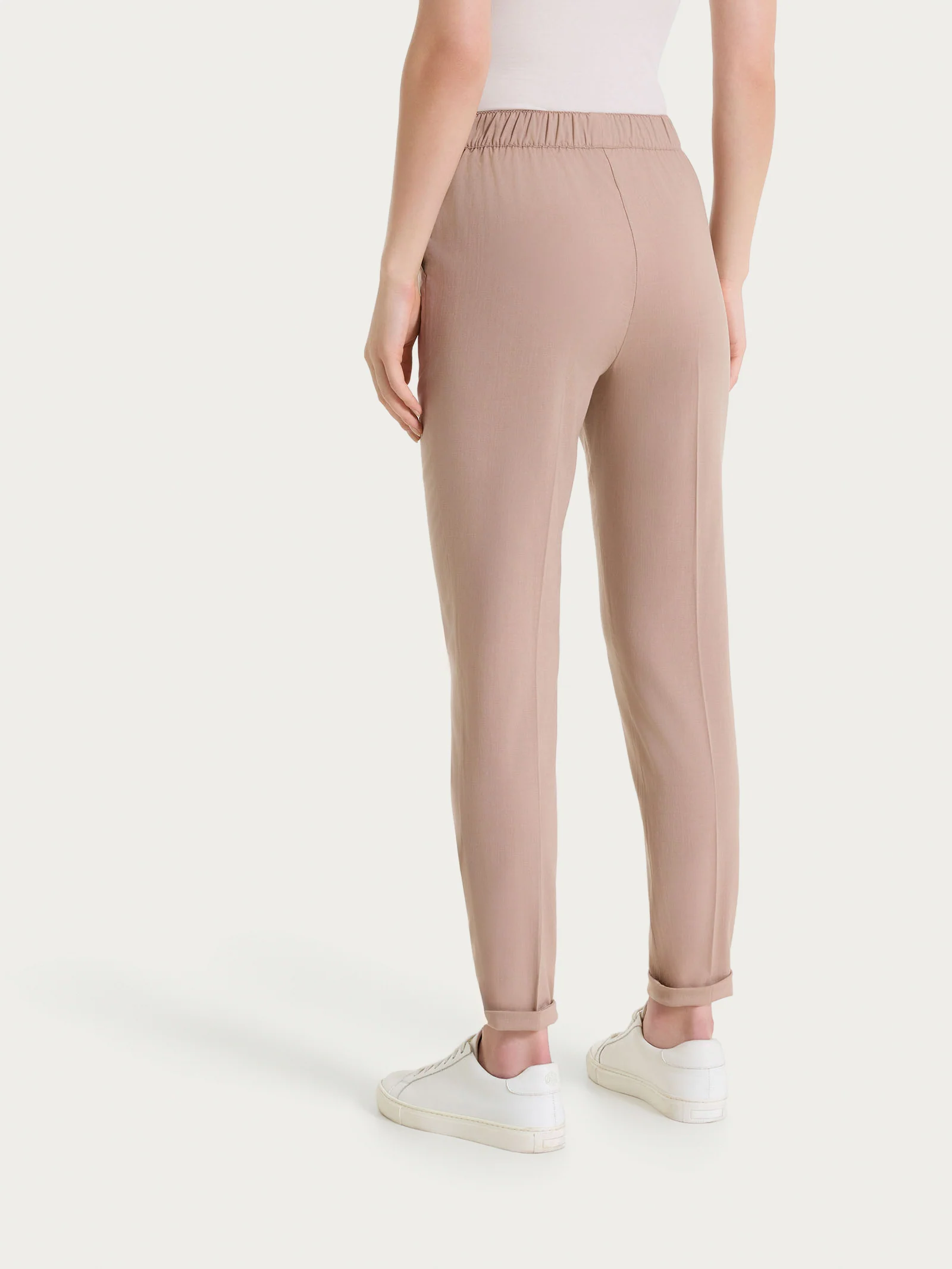 Pantalone chino slim con tasche in Super Natural - Warm Taupe - Image 6
