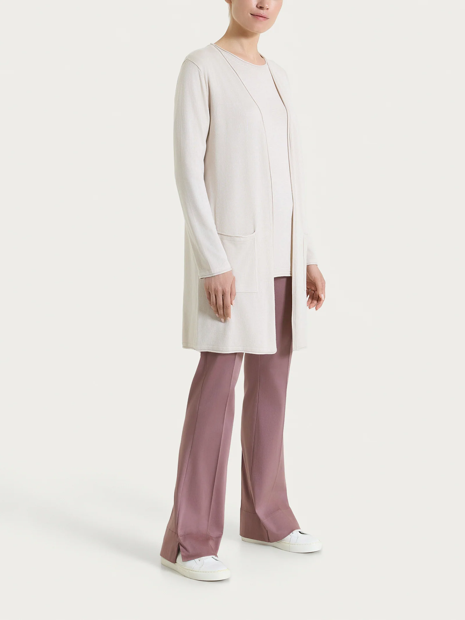 Pantalone flare con spacchetti in Satin Power - Twilight Mauve - Image 8