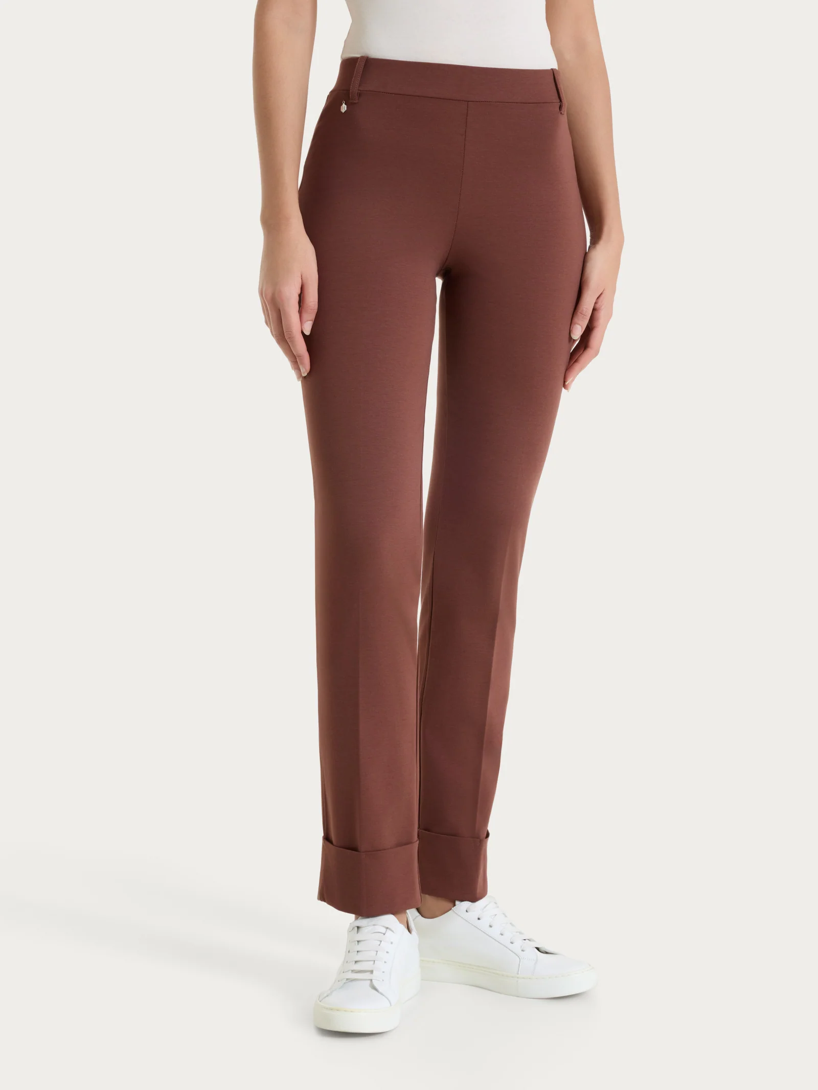 Pantalone slim dritto in Compact Light - Cappuccino